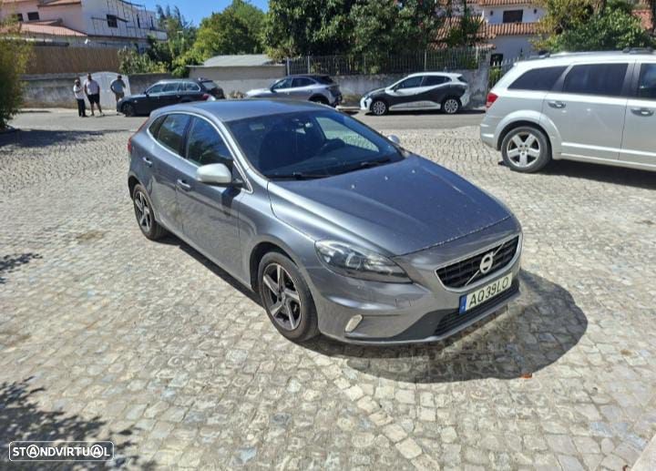 Volvo V40 2.0 D2 R-Design - 5