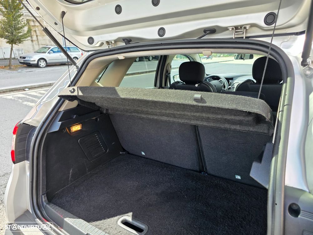 Renault Captur 0.9 TCE Exclusive - 25