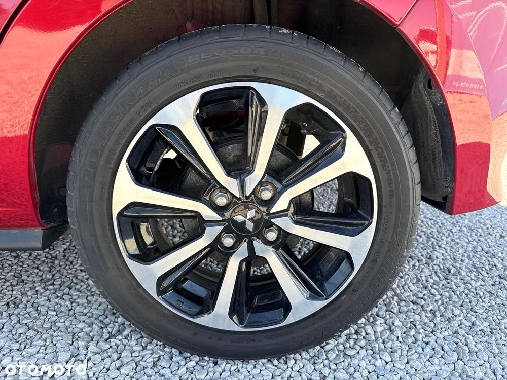 Mitsubishi Space Star 1.2 Select - 11