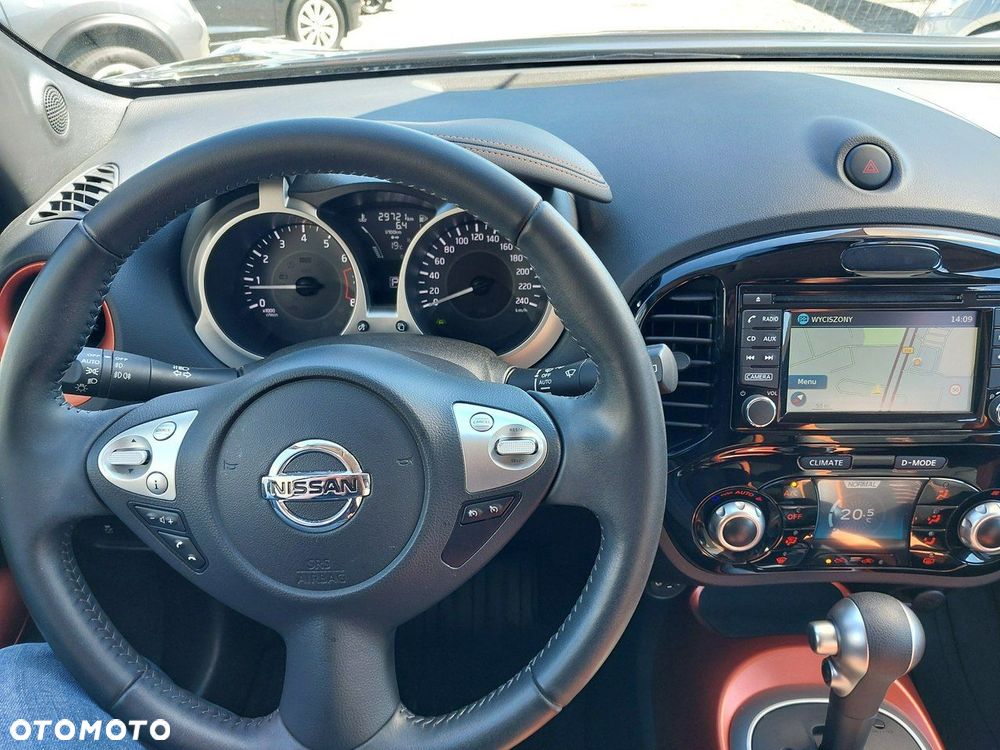 Nissan Juke 1.6 N-Connecta Xtronic - 22