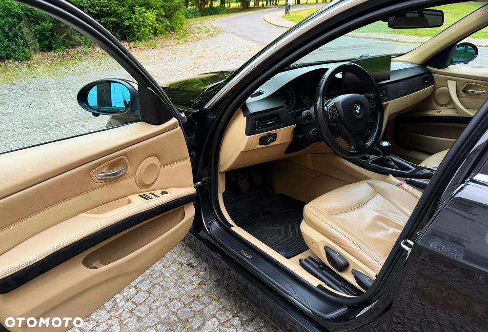 BMW Seria 3 - 26