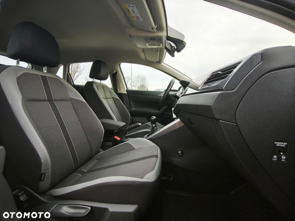 Volkswagen Polo 1.0 TSI Highline - 17