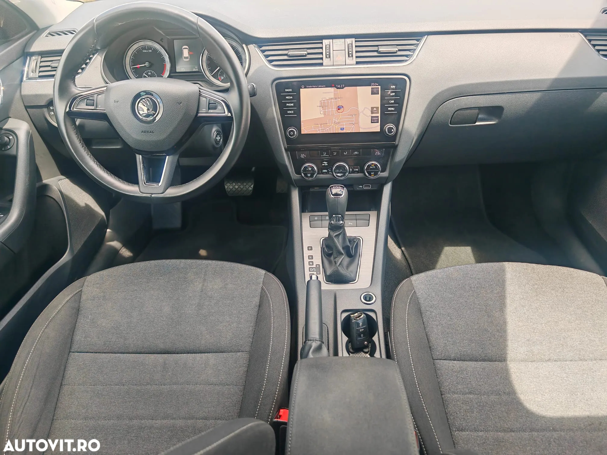 Skoda Octavia 2.0 TDI 4x4 DSG Style - 11