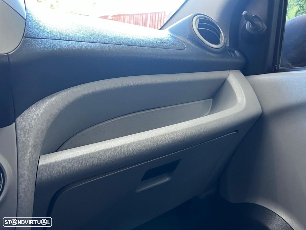 Suzuki Alto 1.0 GL Style - 26