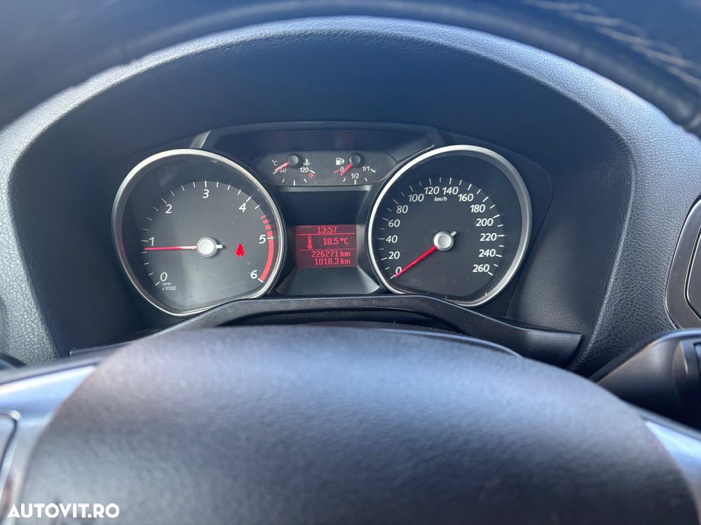 Ford Mondeo 2.0 TDCI Trend - 15