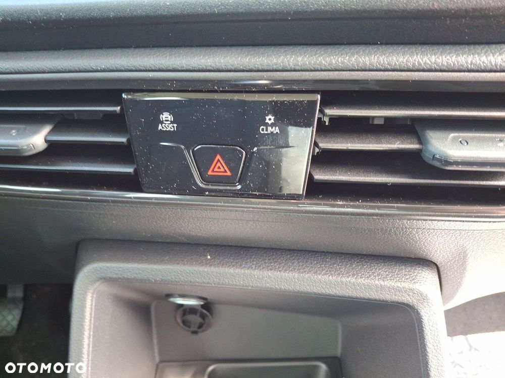 Volkswagen Caddy - 29