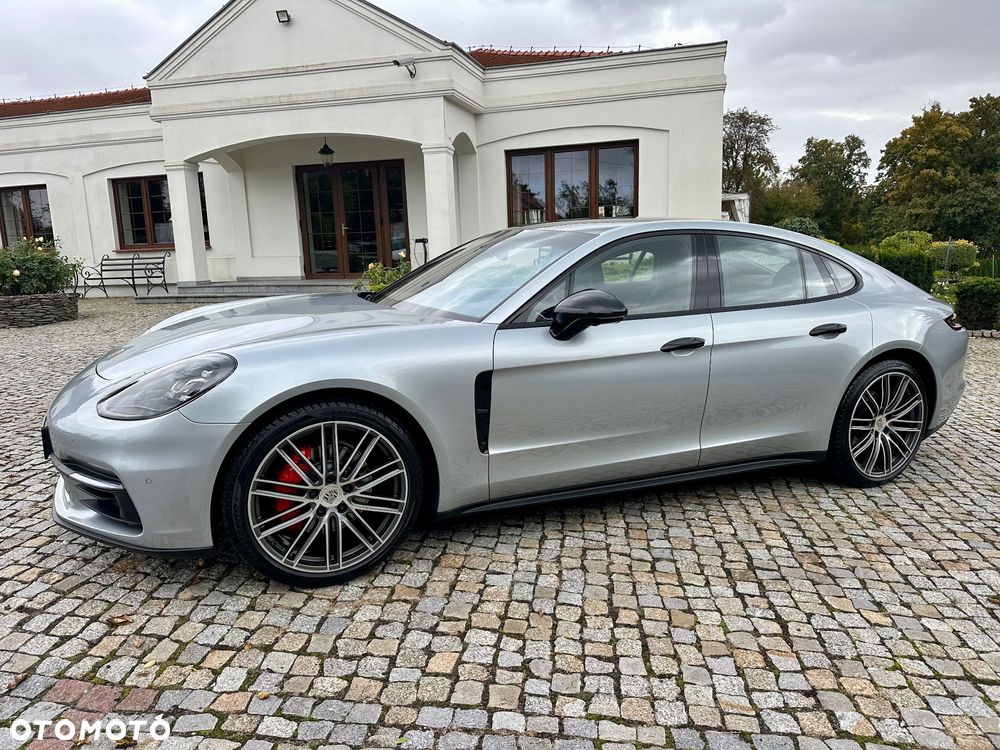 Porsche Panamera 4 - 7