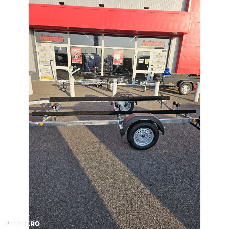 Autocar Transport ambacatiuni Peridoc cu o singura axa P750-5.6 lux - 5