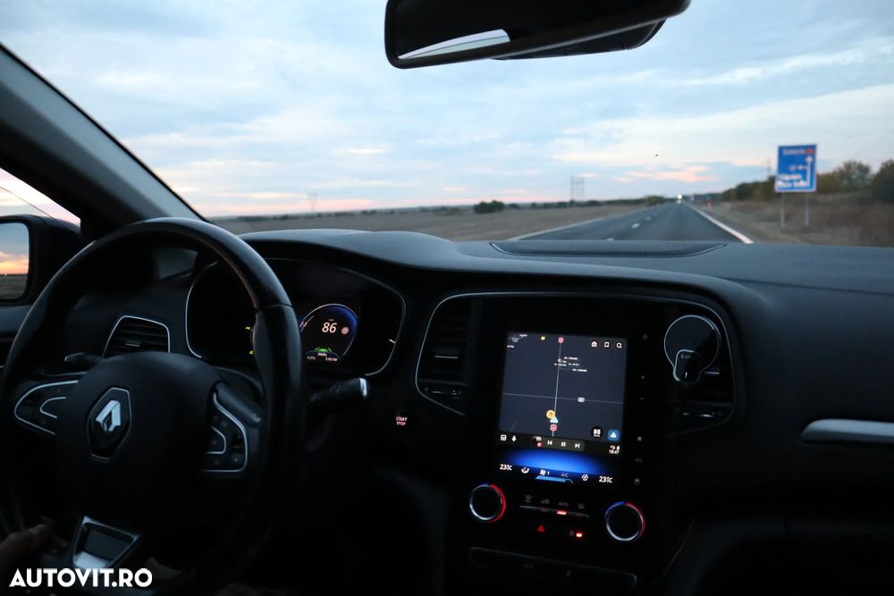 Renault Megane ENERGY dCi Intens - 11