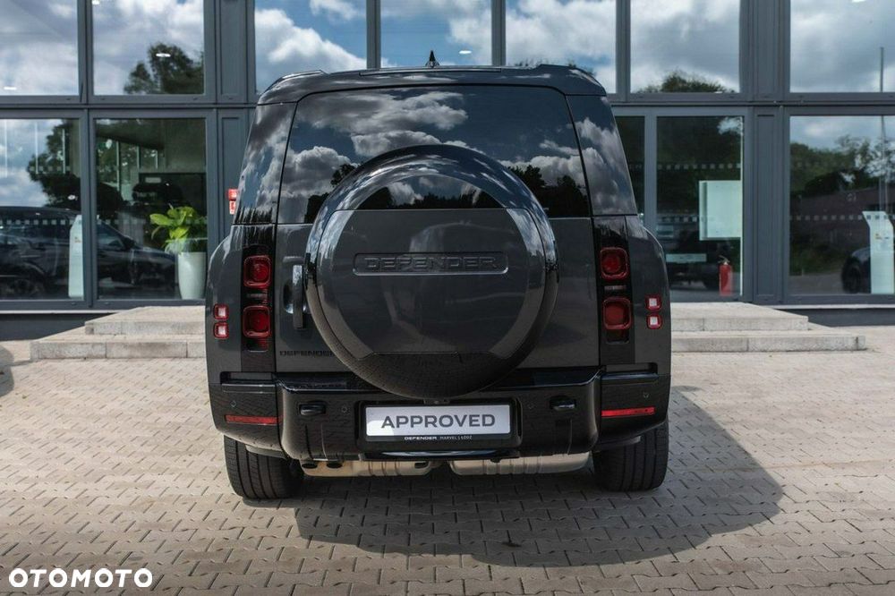 Land Rover Defender - 7
