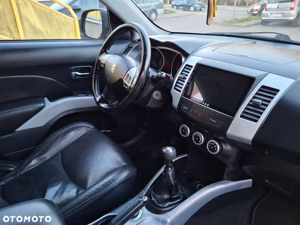 Peugeot 4007 2.2HDi Platinum - 34