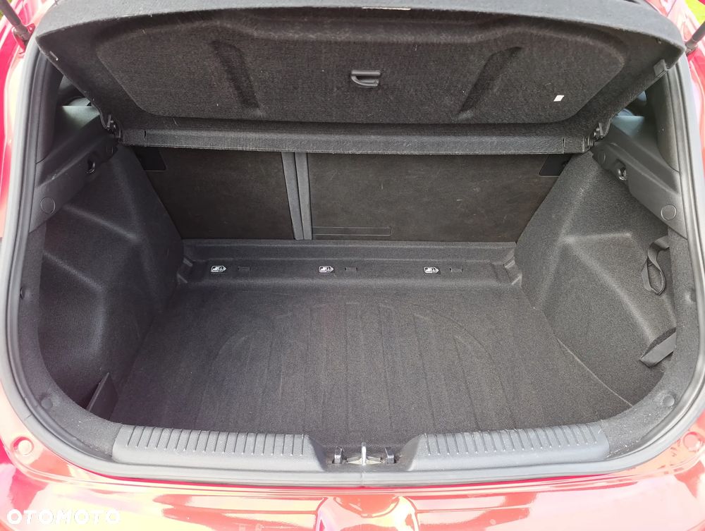 Hyundai i30 1.4 Comfort - 12