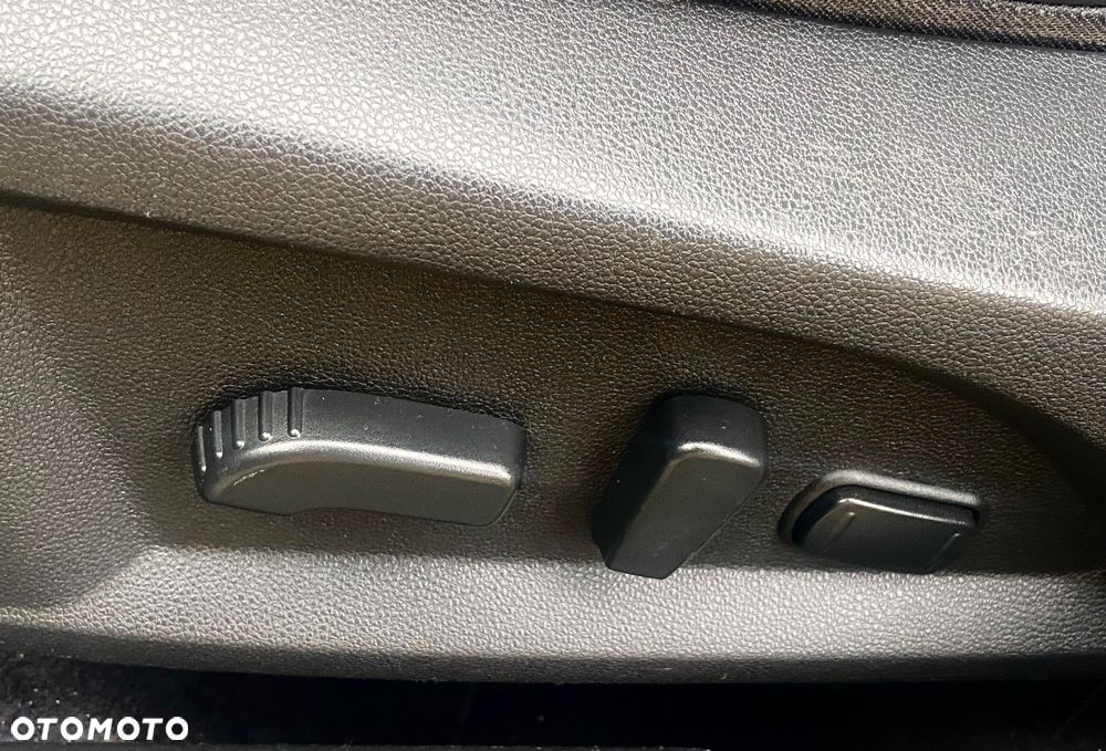 Renault Koleos ENERGY dCi 175 X-tronic 4WD INITIALE PARIS - 23