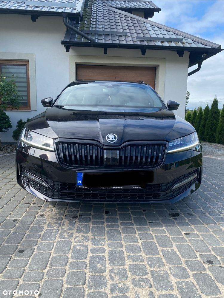 Skoda Superb 2.0 TDI SCR Sportline DSG - 2
