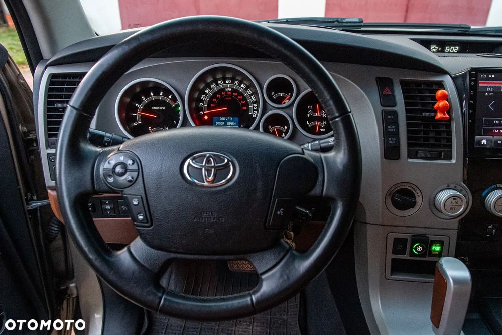 Toyota Tundra 5.7 4x4 Double Cab Limited - 10