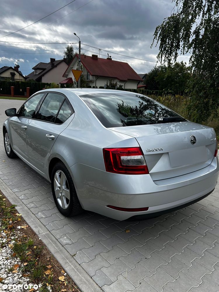 Skoda Octavia 1.0 TSI Ambition - 4