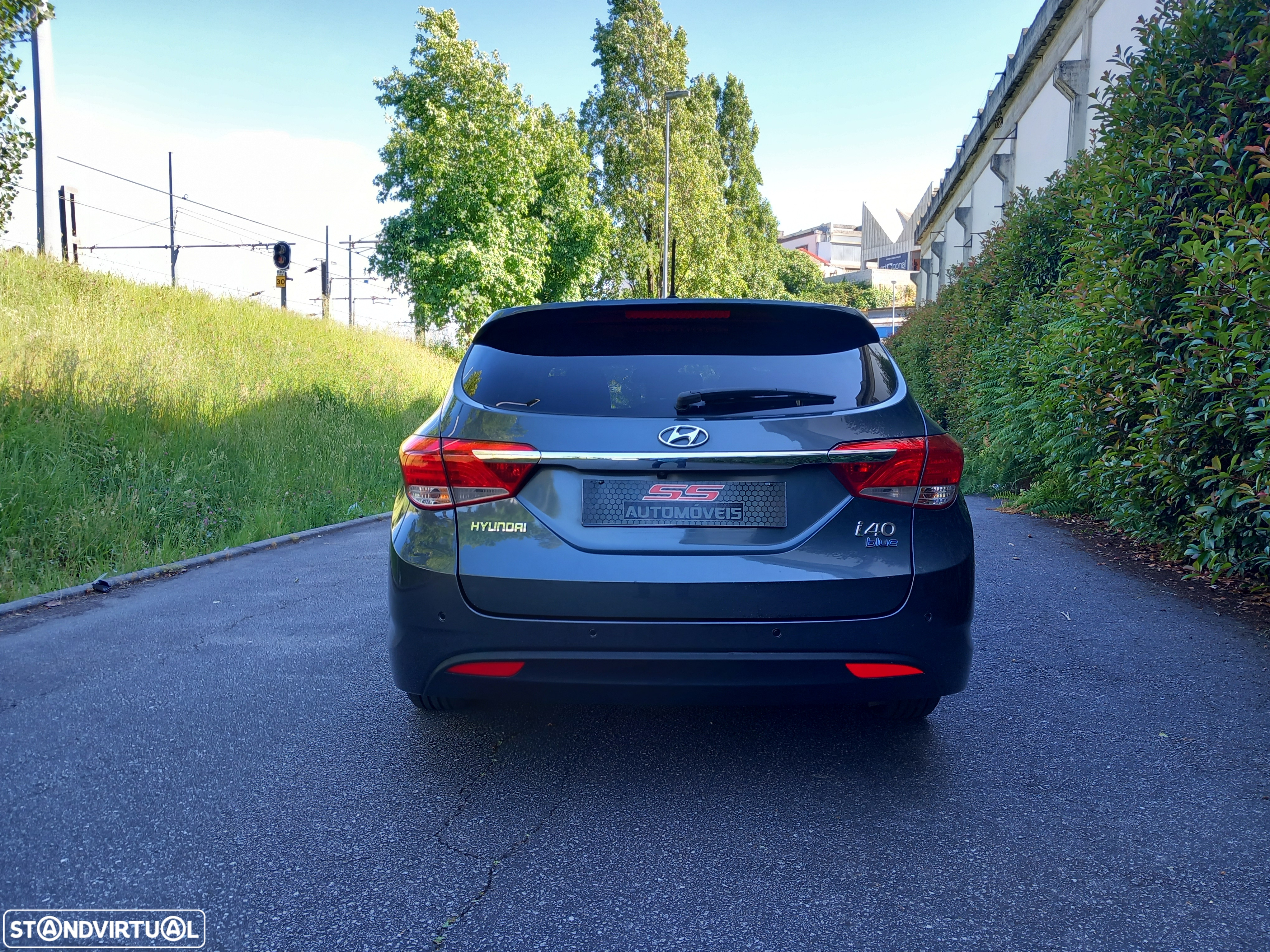 Hyundai i40 SW - 13