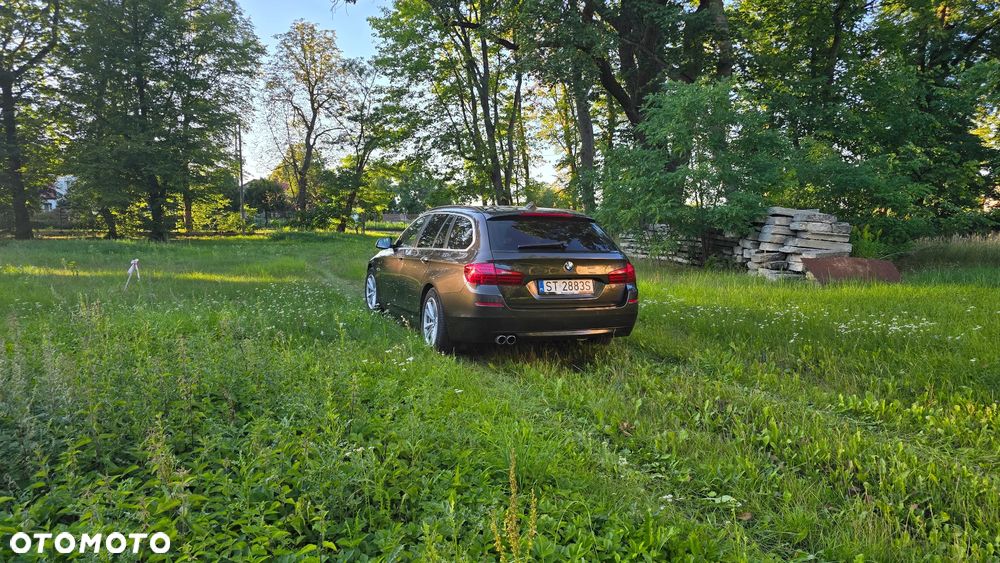 BMW Seria 5 520d - 4