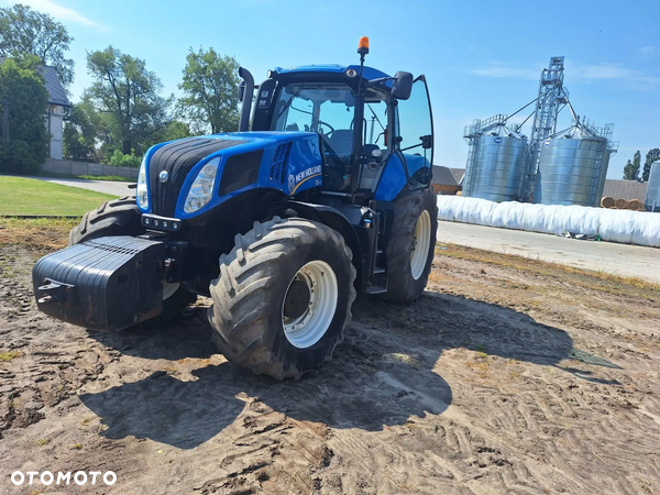 New Holland T8.300