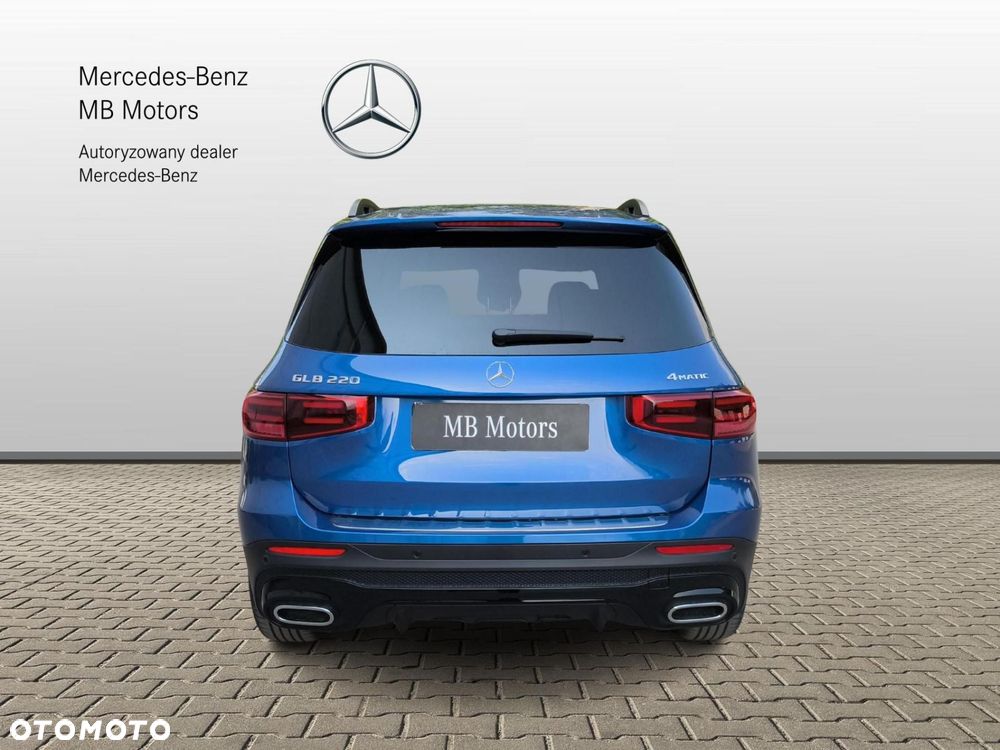 Mercedes-Benz GLB - 8