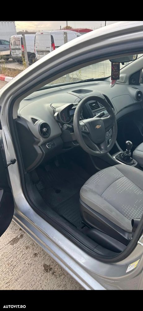 Chevrolet Aveo 1.2 DOHC 86 CP MT5 LT - 4