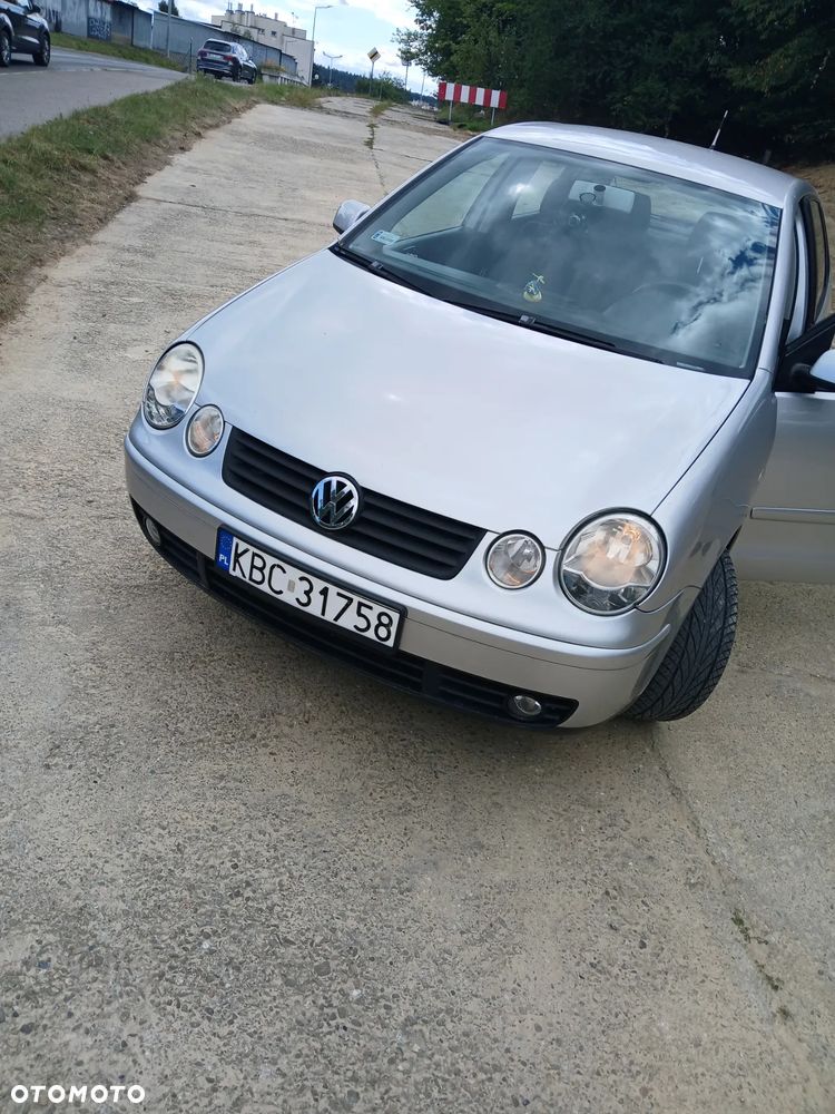 Volkswagen Polo 1.4 16V Trendline - 9