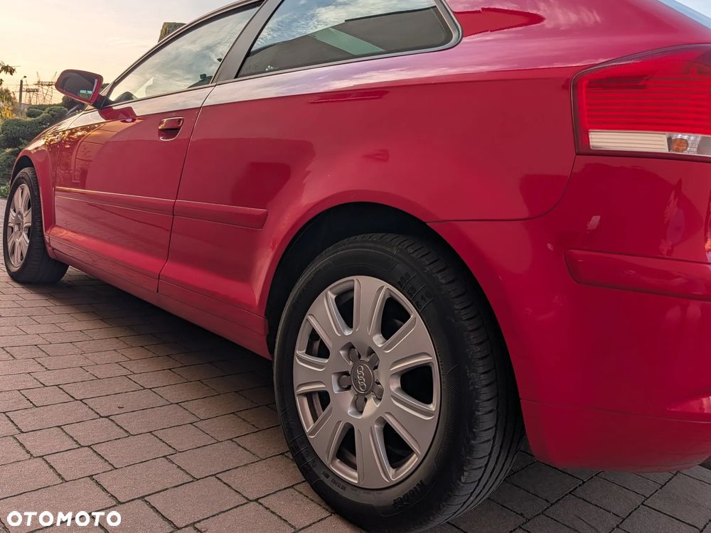 Audi A3 3-drzwiowe 2.0 TDI Attraction - 16