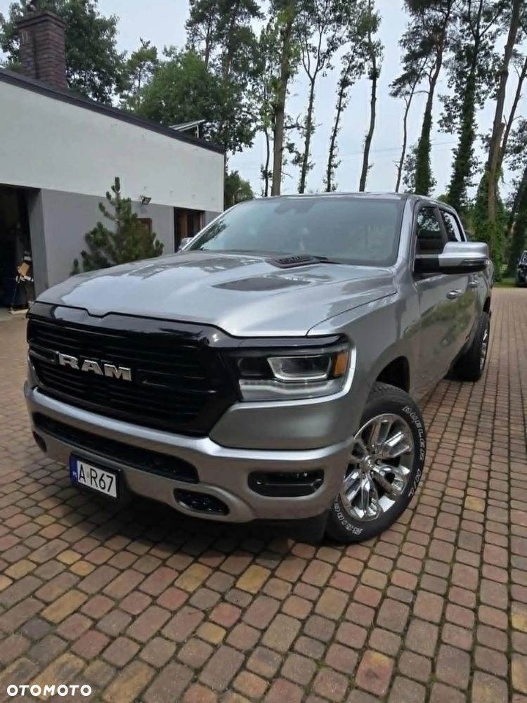 Dodge RAM 1500 5.7 4x4 - 15