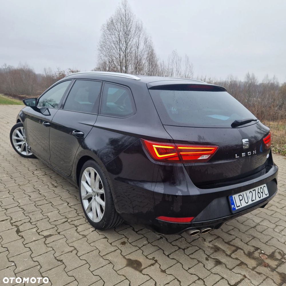 Seat Leon 1.5 TSI ACT OPF FR Black Matt Edition - 17