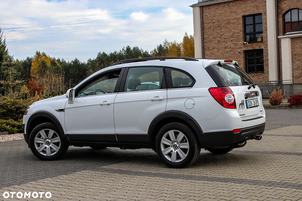 Chevrolet Captiva - 13
