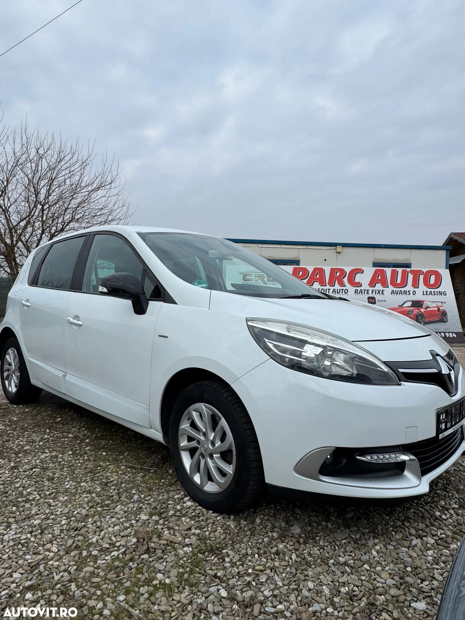 Renault Scenic ENERGY TCe 115 Bose Edition - 13