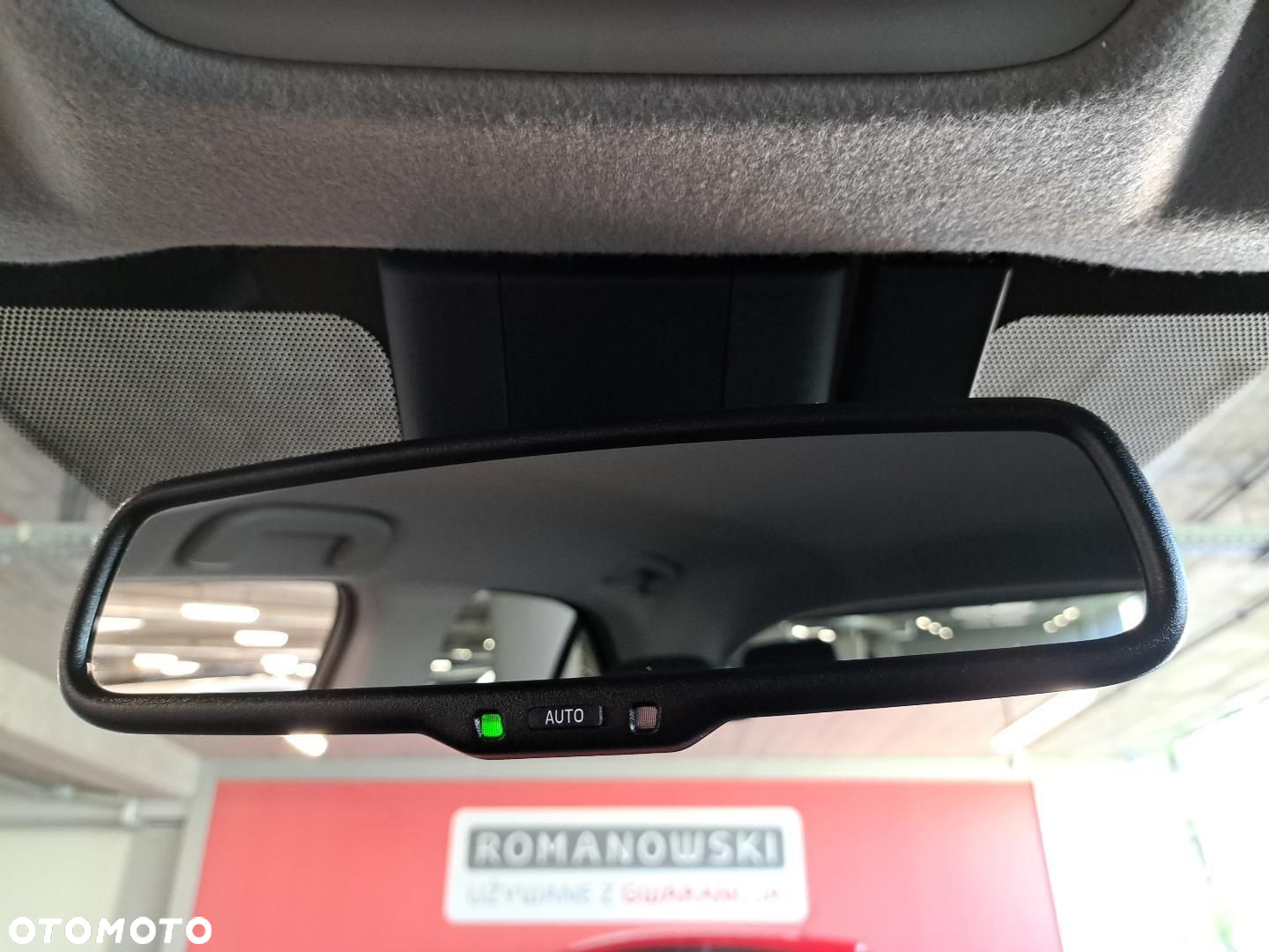 Toyota Yaris Cross Hybrid 1.5 Executive - 23
