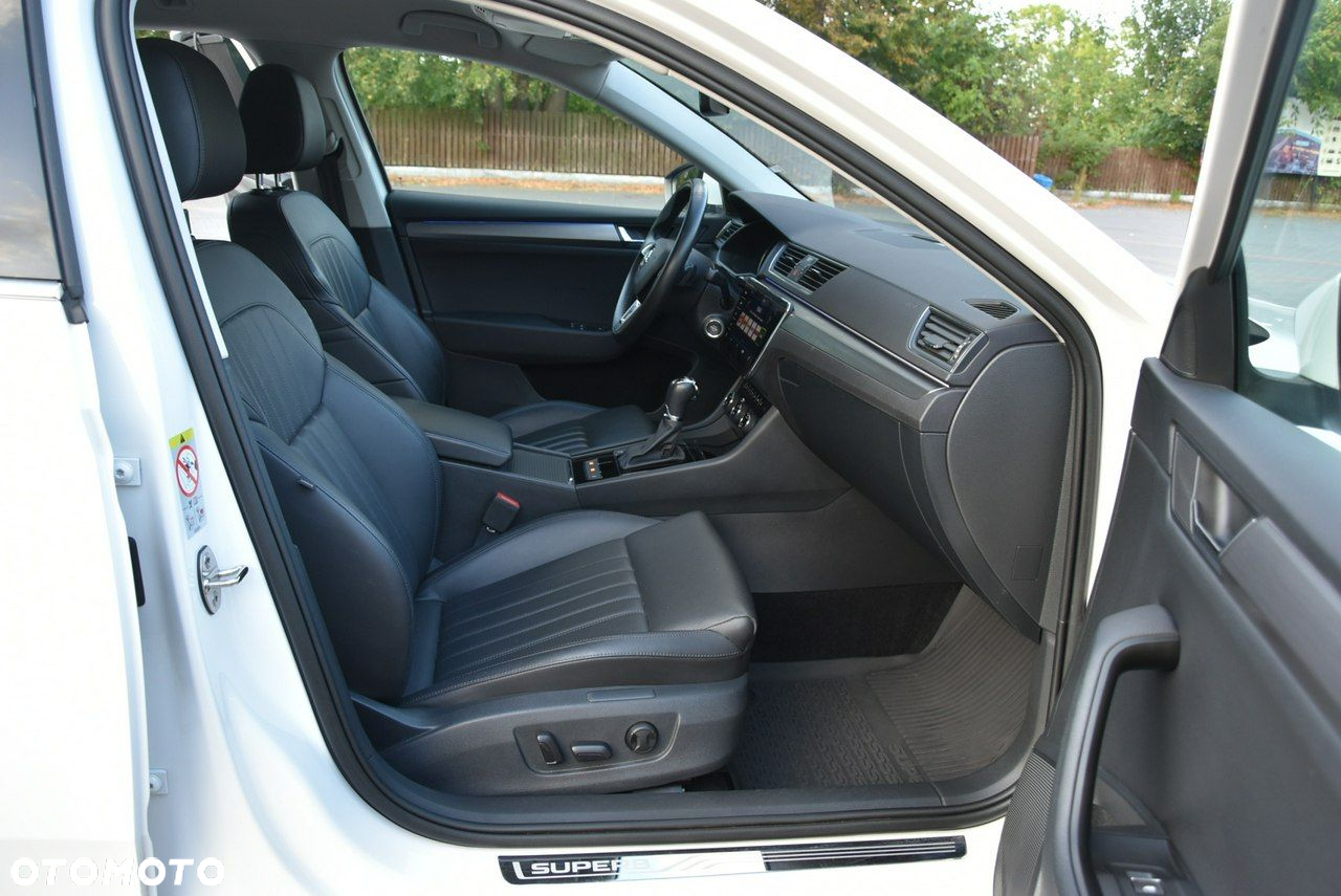 Skoda Superb 2.0 TDI DSG Style - 14
