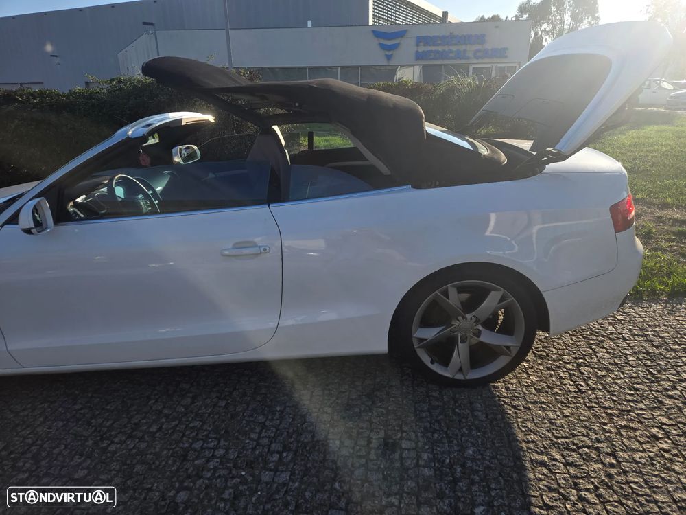 Audi A5 Cabrio 2.0 TDi S-line - 5