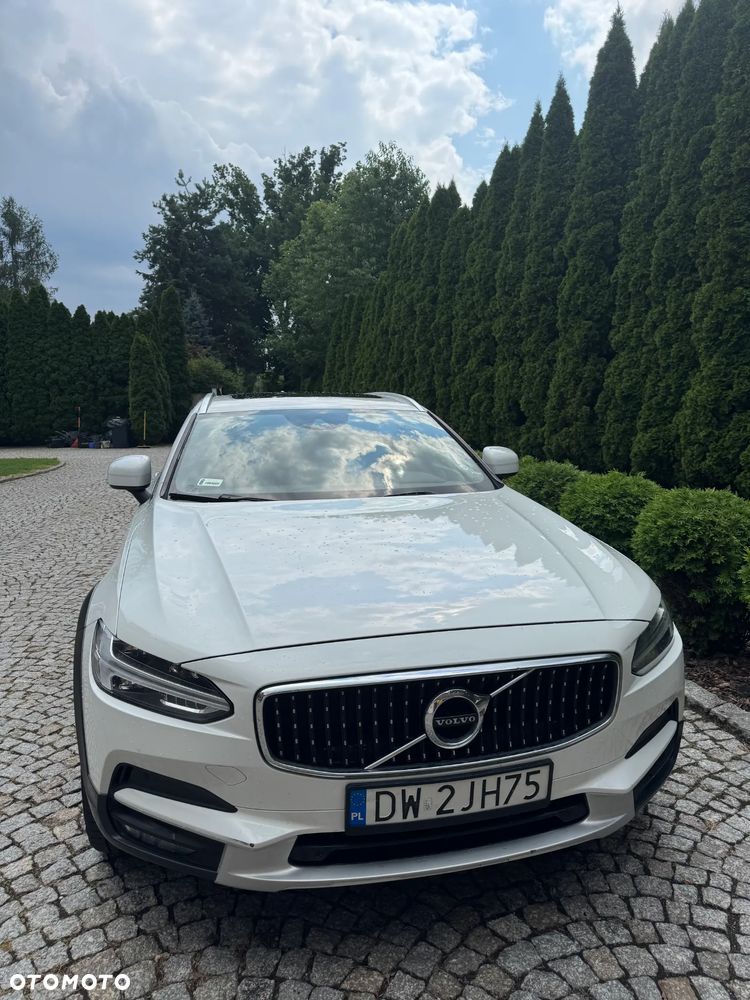 Volvo V90 Cross Country D5 AWD - 3