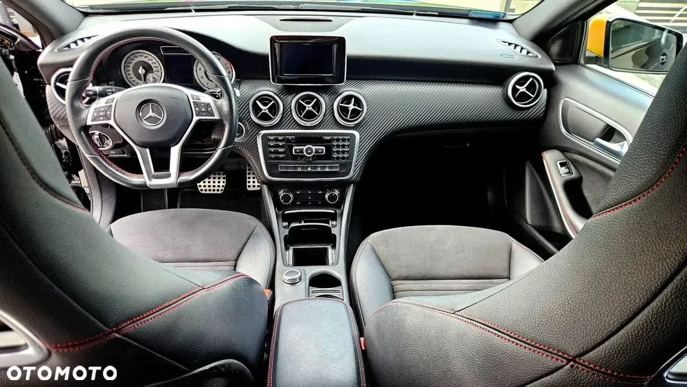 Mercedes-Benz Klasa A 250 4-Matic AMG Line - 9