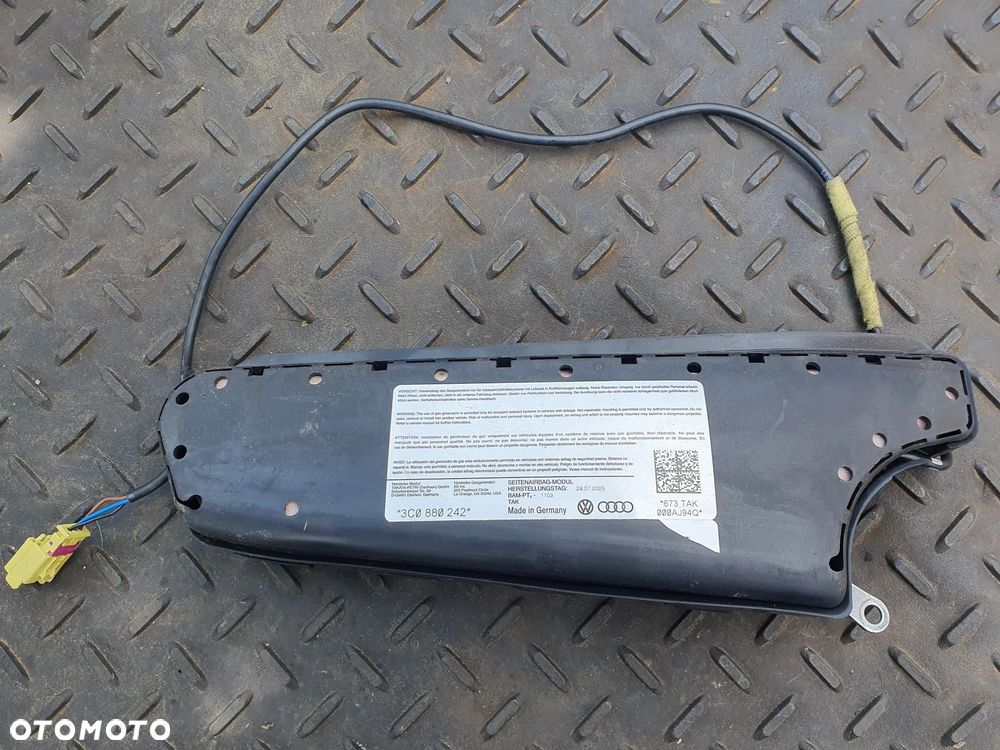 VW PASSAT B6 PODUSZKA POWIETRZNA AIRBAG FOTELA PRAWA 3C0880242 - 1