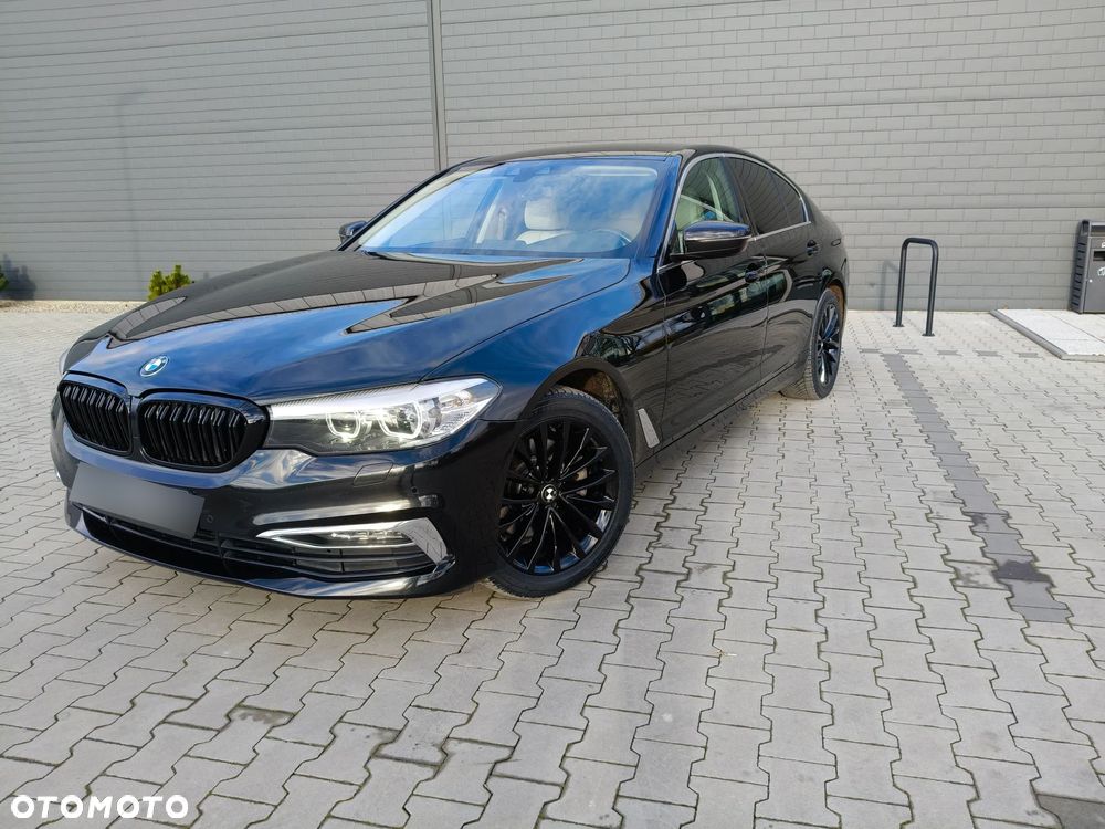 BMW Seria 5 520d xDrive Luxury Line sport - 11