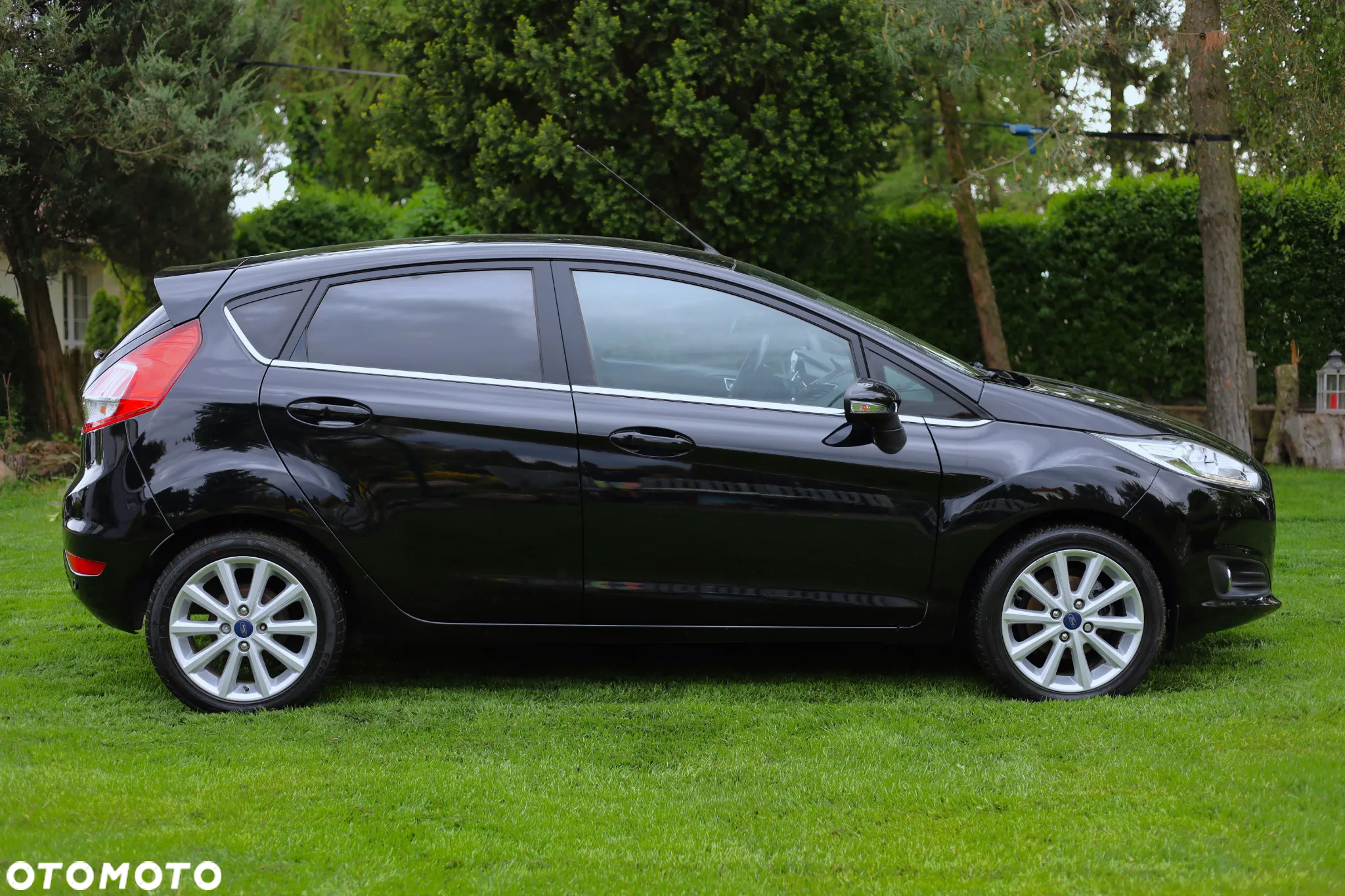 Ford Fiesta 1.5 TDCi Ambiente - 5