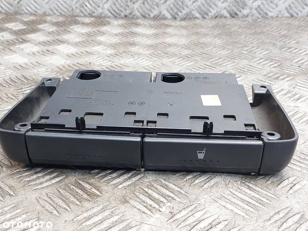 UCHWYT NA KUBEK CUPHOLDER VOLKSWAGEN POLO III LIFT 6N 6N1858569A - 1