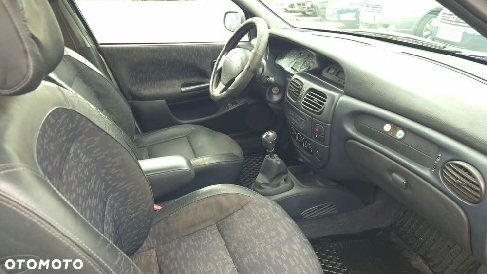 Renault Megane - 8