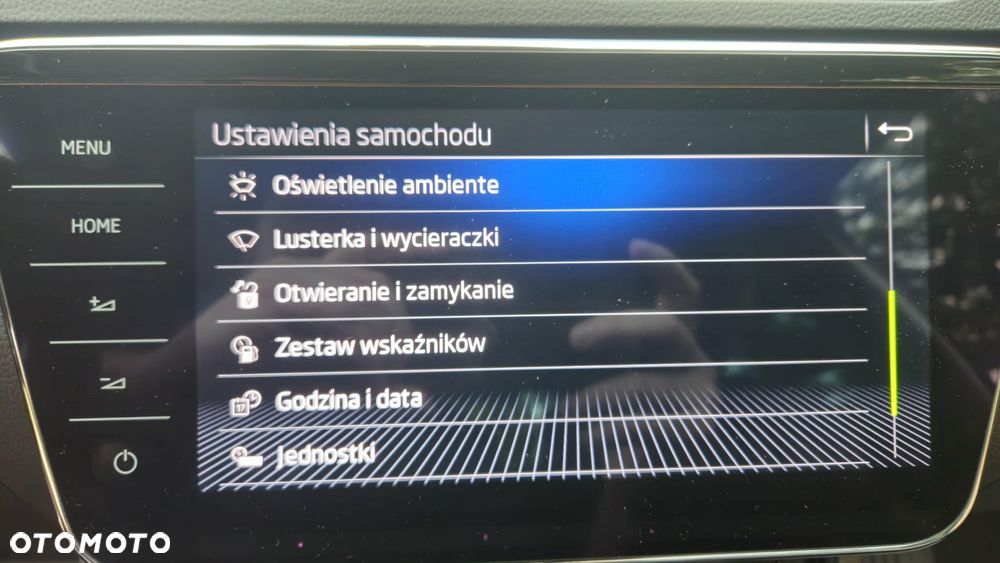 Skoda Superb 2.0 TDI L&K DSG - 18