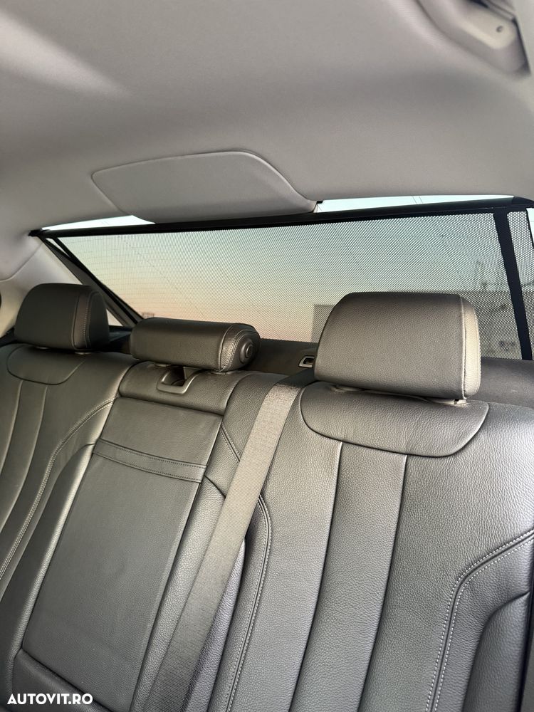 BMW Seria 5 520d AT - 23