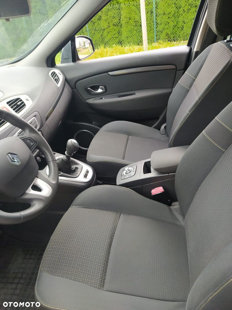 Renault Scenic - 5