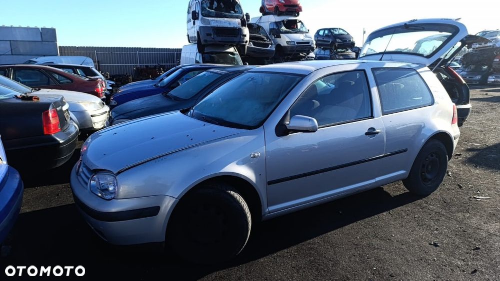 36062 VW golf IV model od 98-06 silnik 1.4 16V 75 km APE skrzynia DUW lakier LB7Z - 1