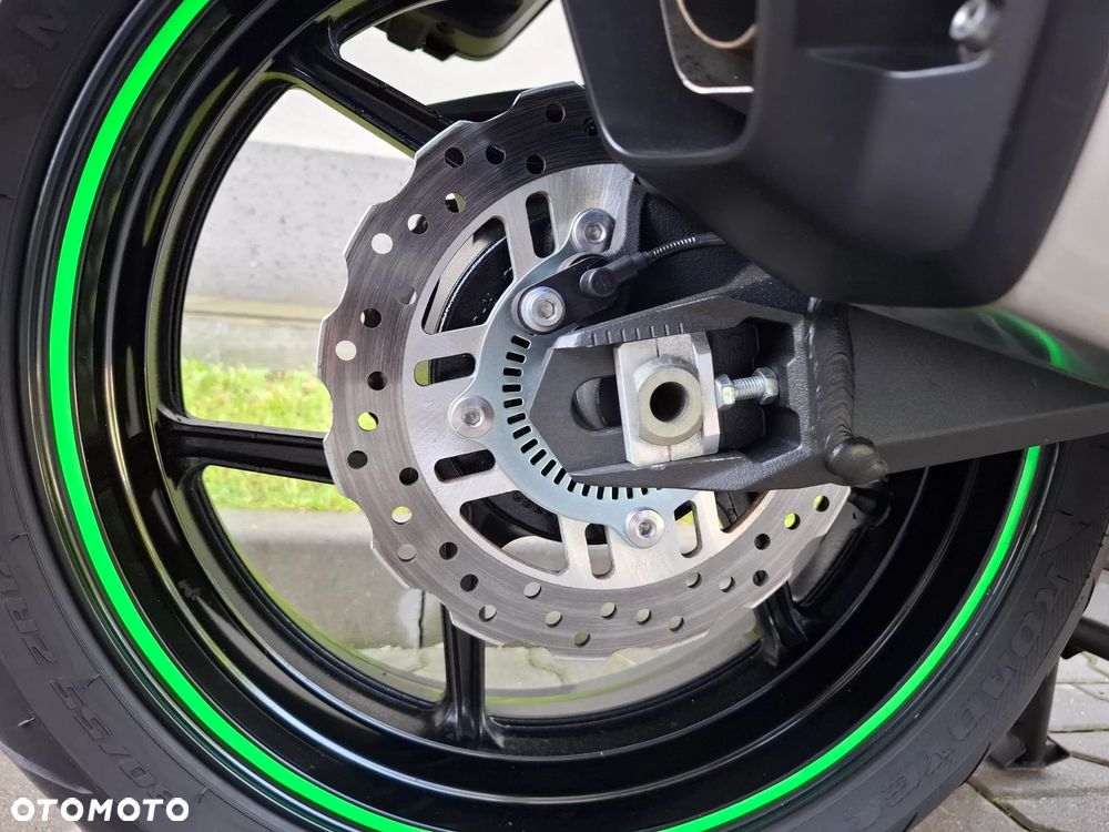 Kawasaki Versys 1000 - 32