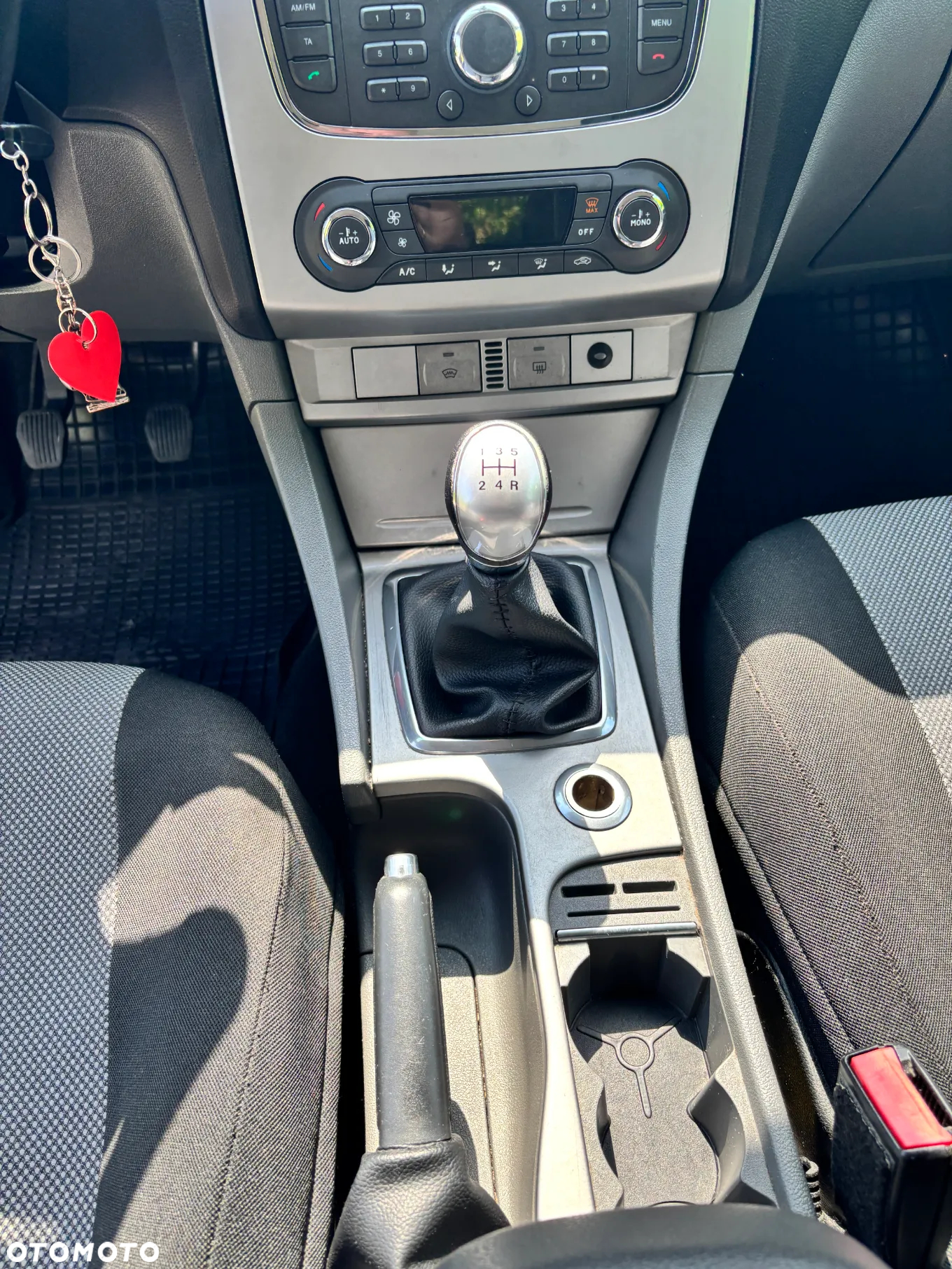 Ford Focus 1.8 TDCi Ambiente - 16