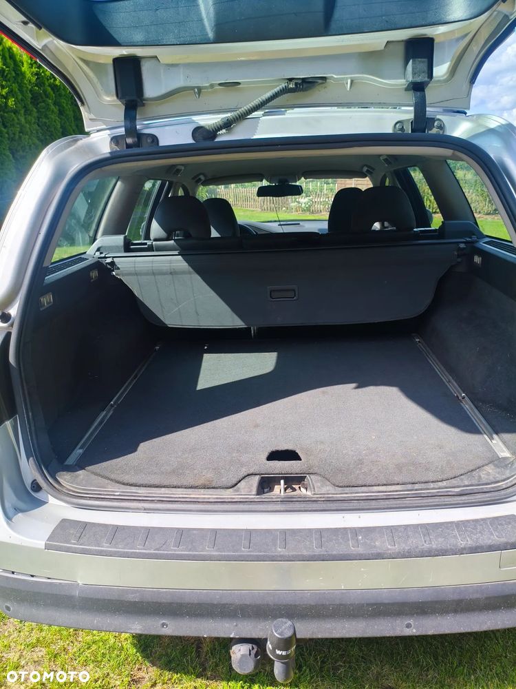 Volvo V70 - 4