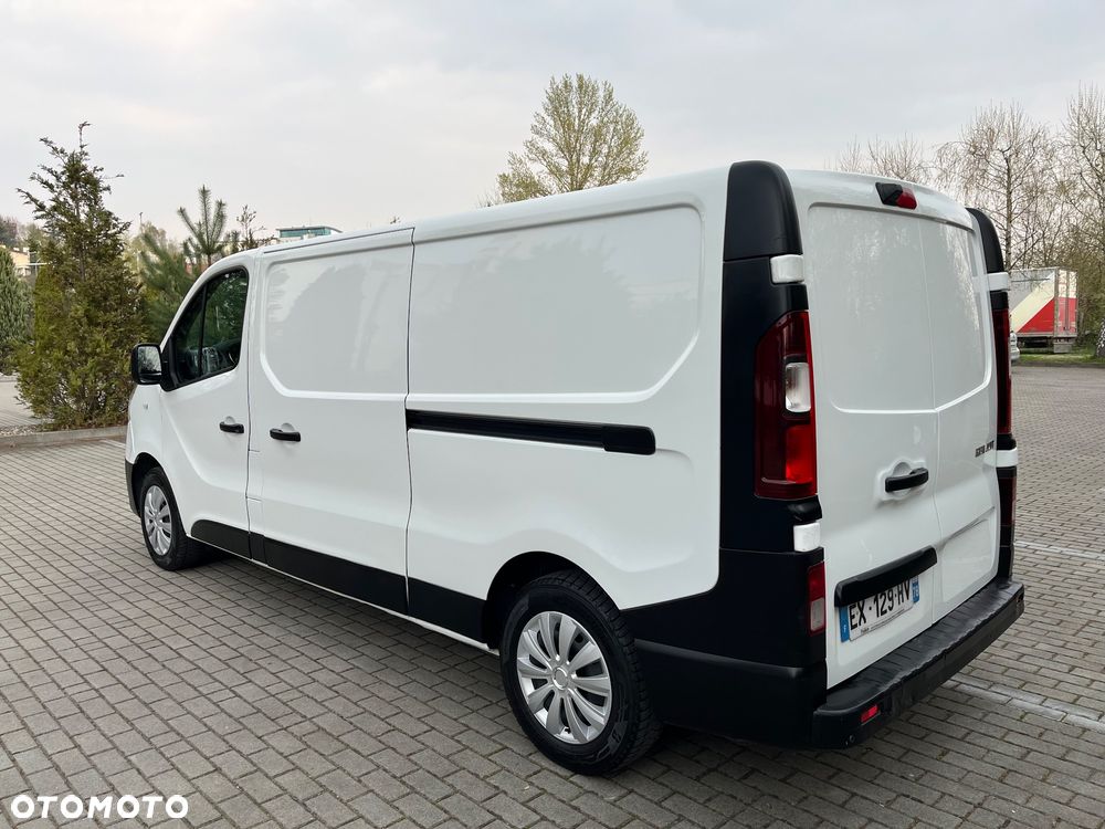 Renault Trafic - 2
