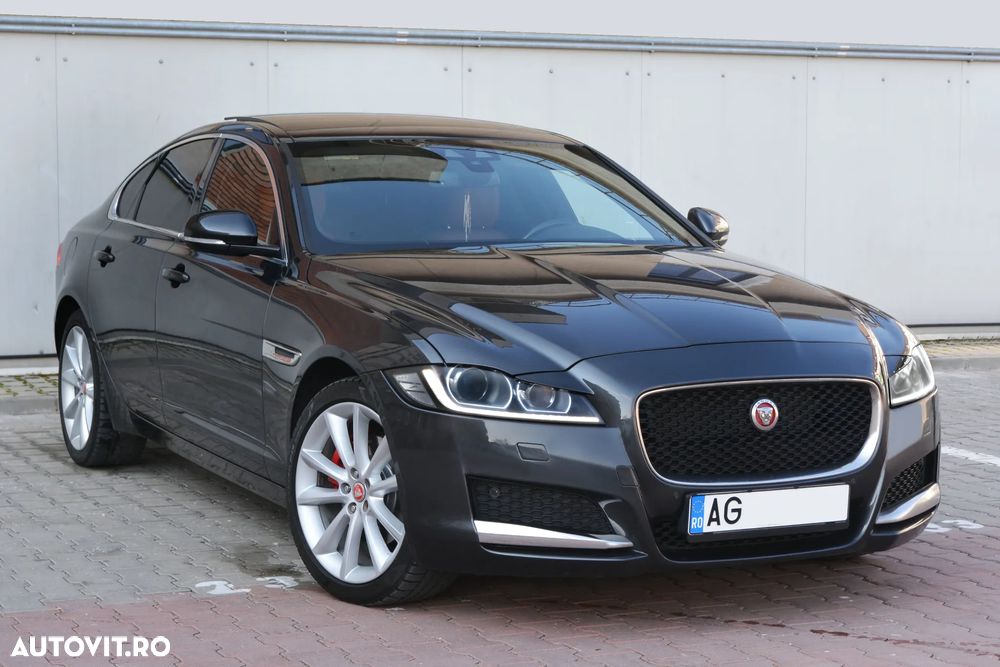 Jaguar XF - 1